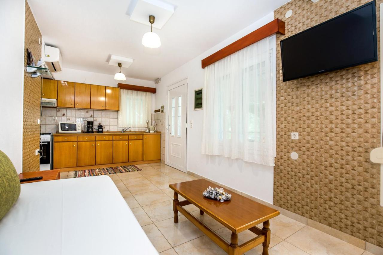 Kiriakos Holiday Home Astris Buitenkant foto